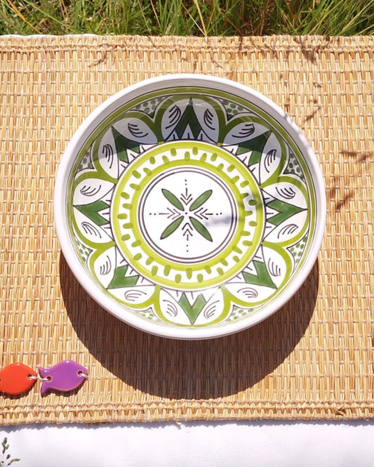 Assiette creuse Faïence verte vue de dessus