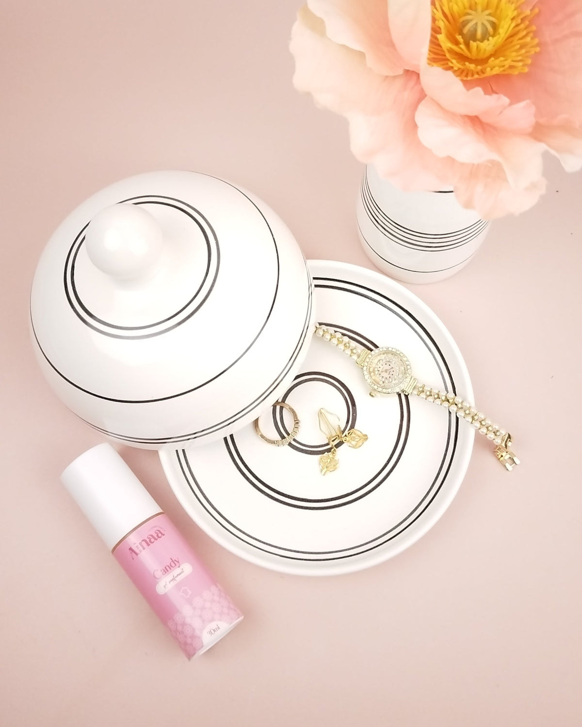 Cloche Faïence Fyola Presentation