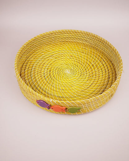 Plateau Jonc Jaune Décor Poissons Faïence Violet Orange Vert 29cm vue dessus