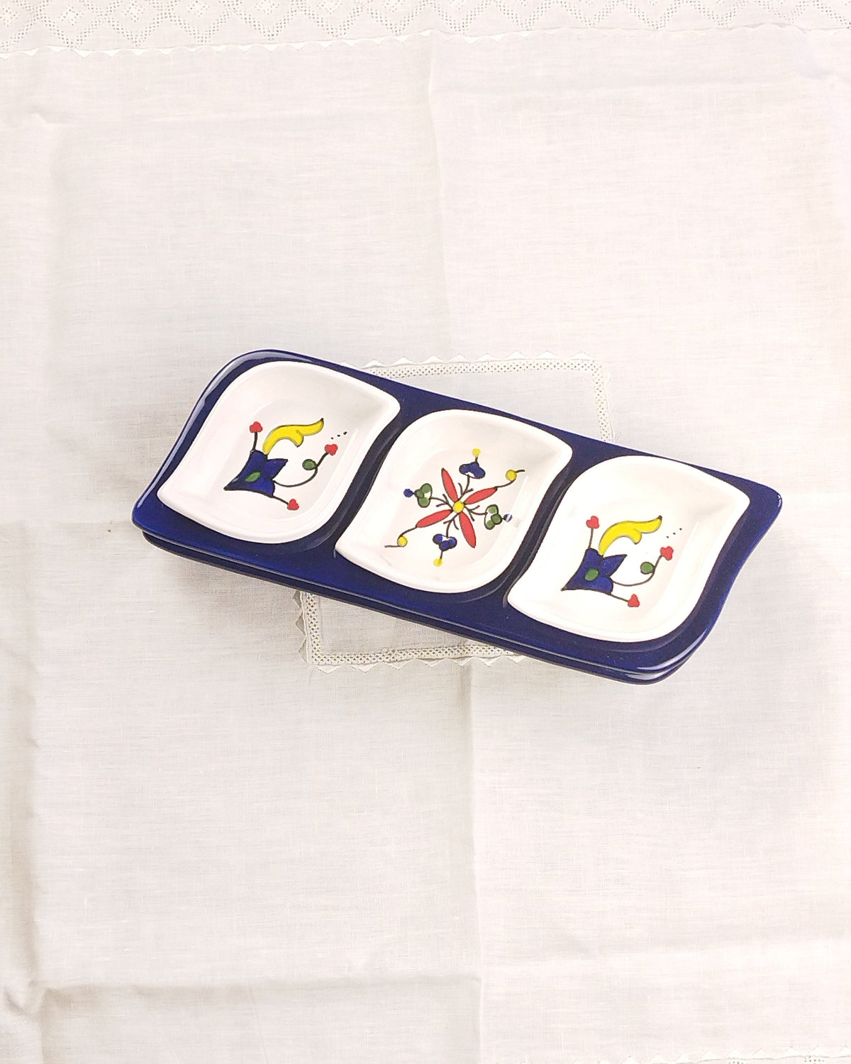 Set Apéritif en faïence ravier Feuilles - Base Bleue - Modèle 1 