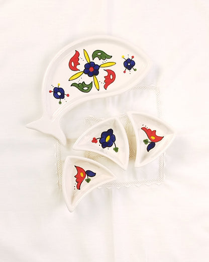 Set apéritif en faïence forme poisson avec 3 raviers modèle 4